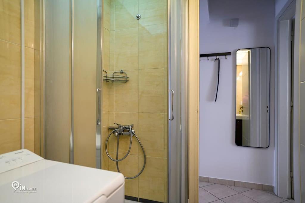 Ferienwohnung Thyme Out In Athen Exterior foto